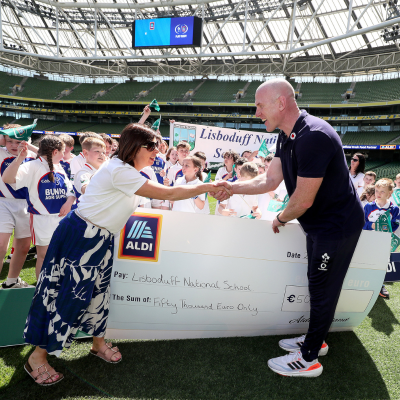 ALDI reveals winners of €100,000 ALDI Play Rugby Sticker Competition!